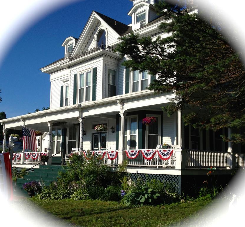 Center Harbor Sutton House B & B Buitenkant foto