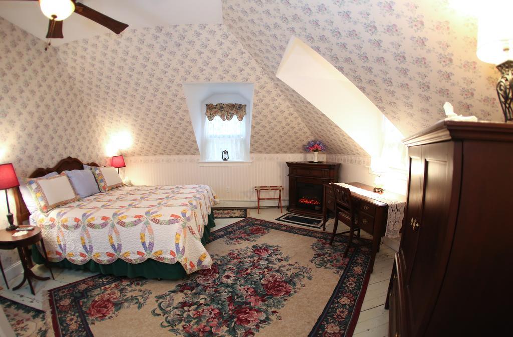 Center Harbor Sutton House B & B Kamer foto